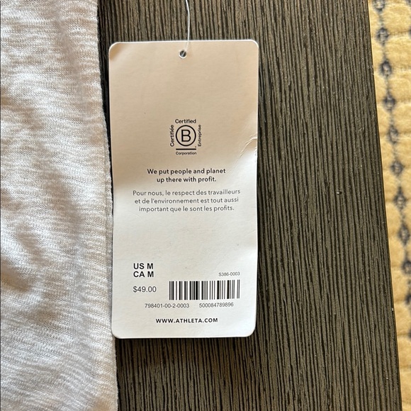 Athleta Breezy Twist Tank White Size Medium - Picture 2 of 10